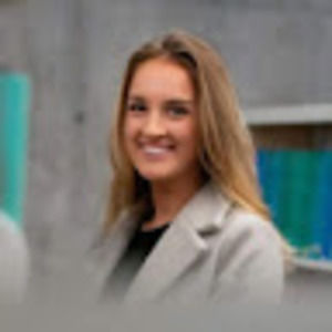 Meet your Posher, Clara